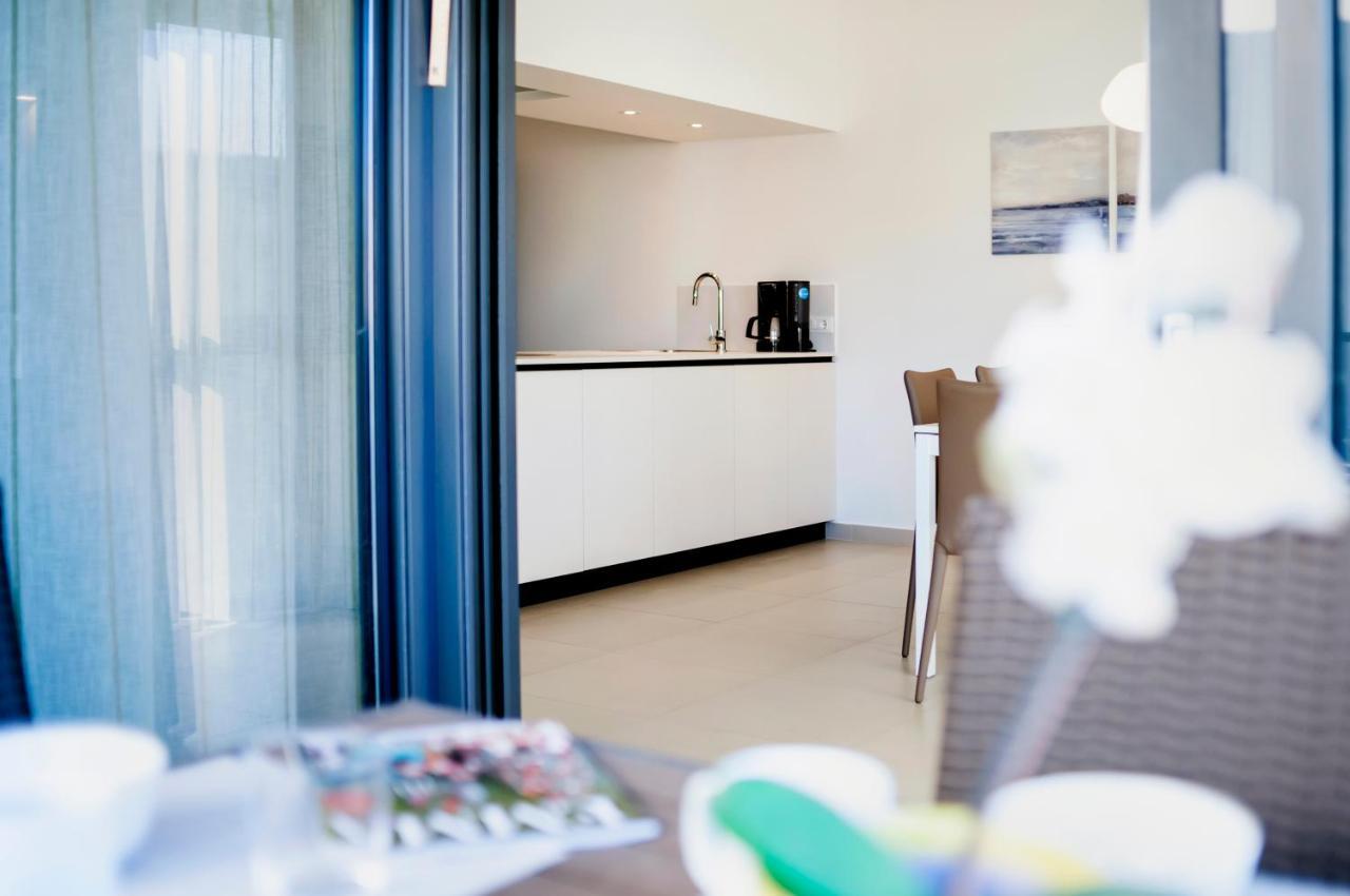 Sunny Day - Apartment With Parking Rovinj Exterior foto